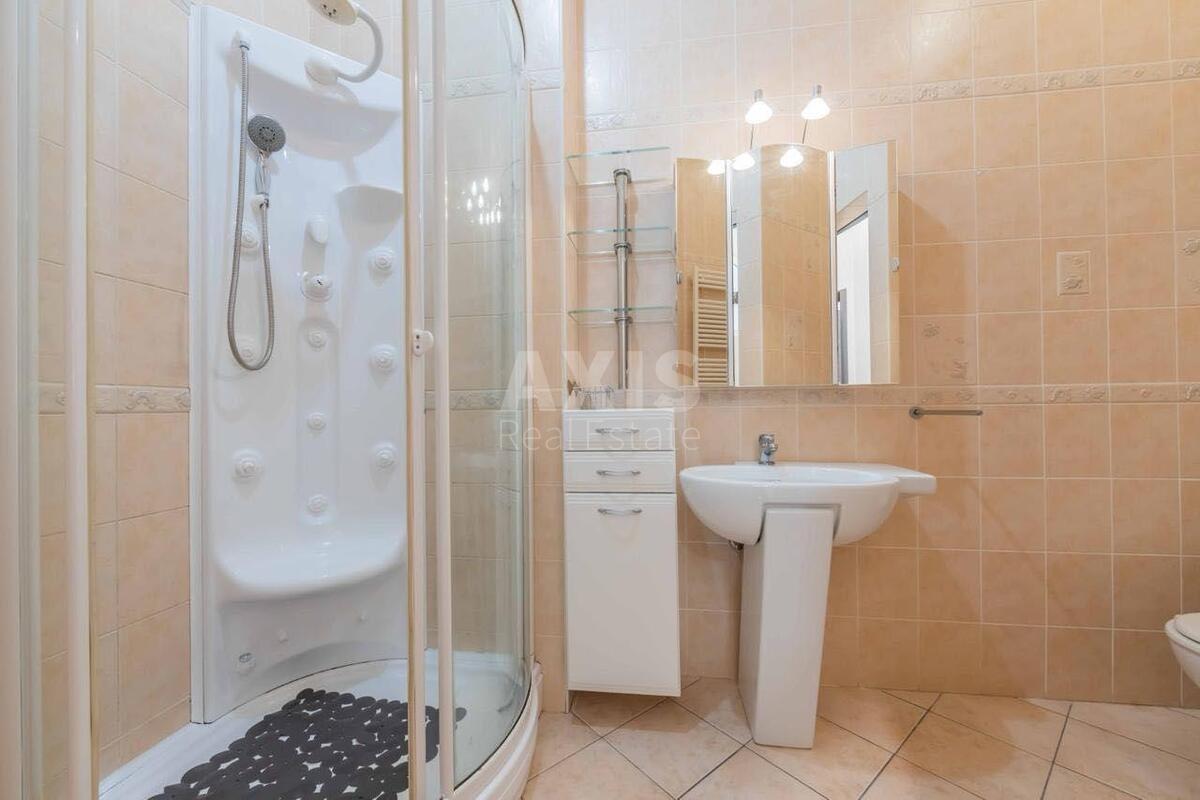 4k apartment vul. Antonovycha 146189912