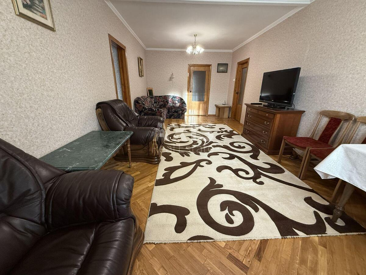 3k apartment vul. Dragomanova 23А1