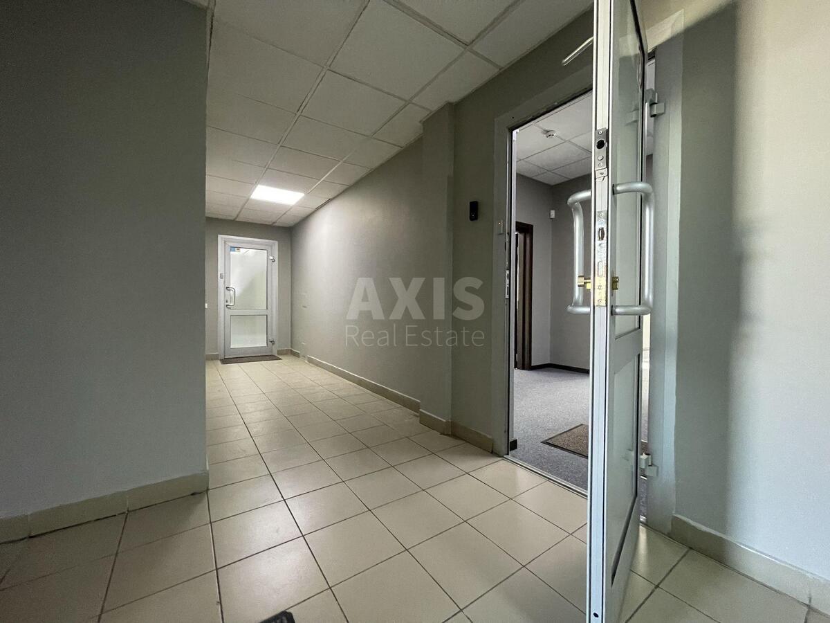 Office vul. Spas'ka 5, 182m211