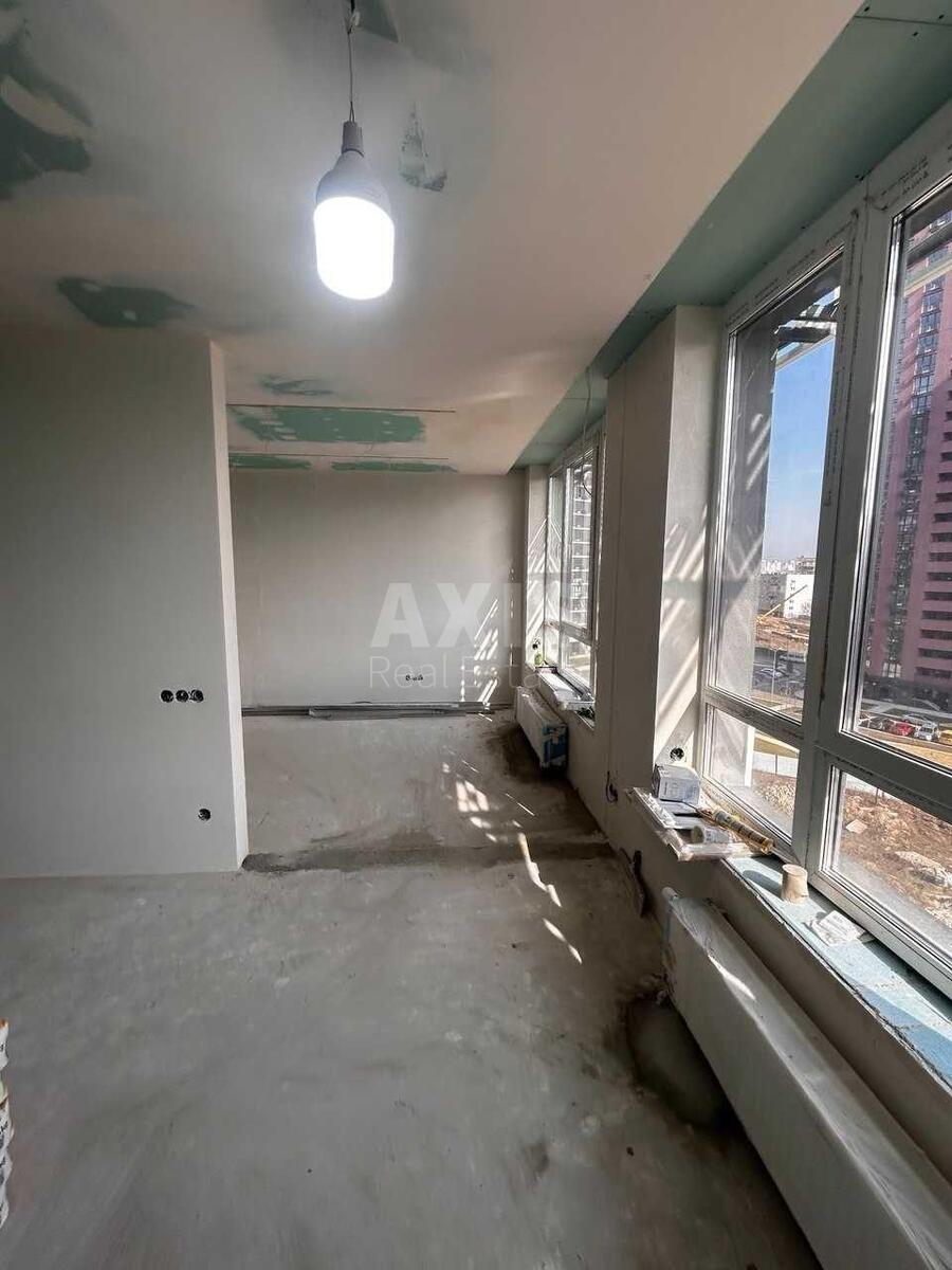 2k apartment vul. Pivnichno-Syrec'ka 10