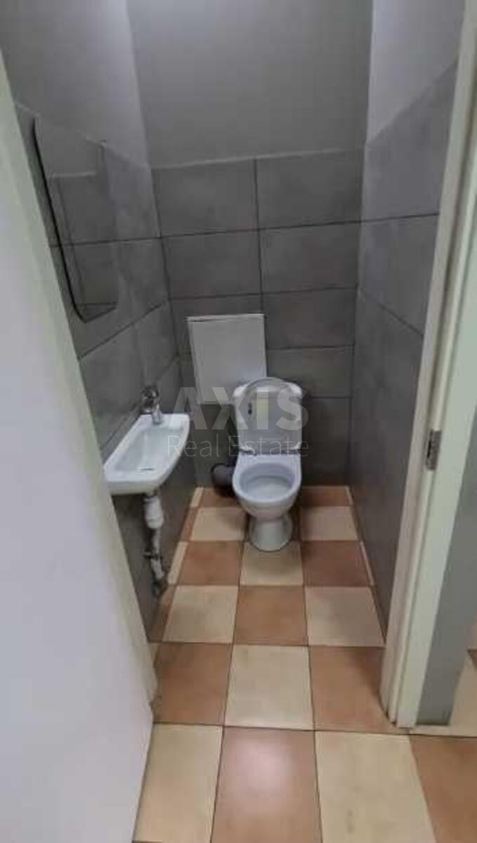 Trade object vul. Sribnokil's'ka 1, 85m2620668