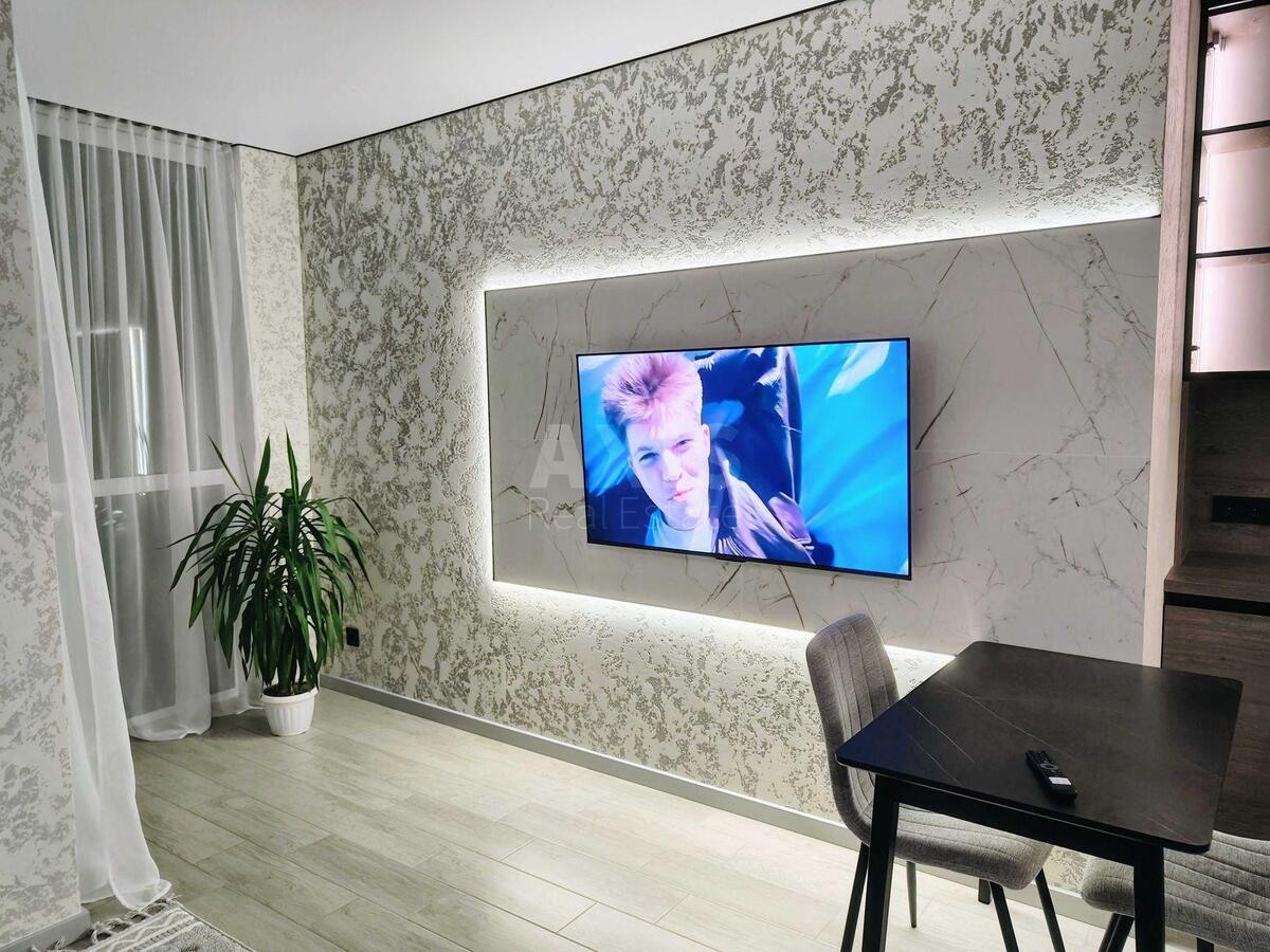 1k apartment vul. Virmens'ka 8/127579880