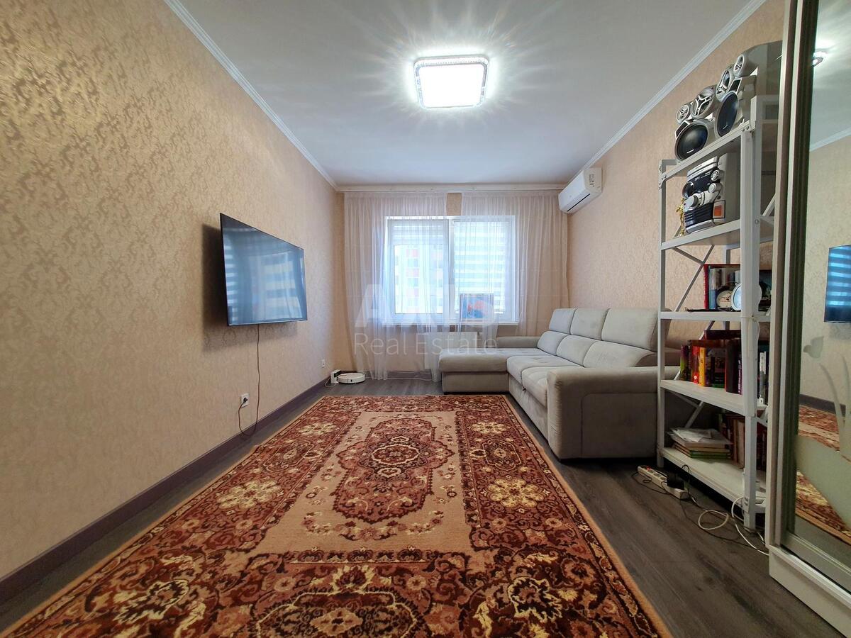 3k apartment vul. Rusovoi' Sofii' 3В594122