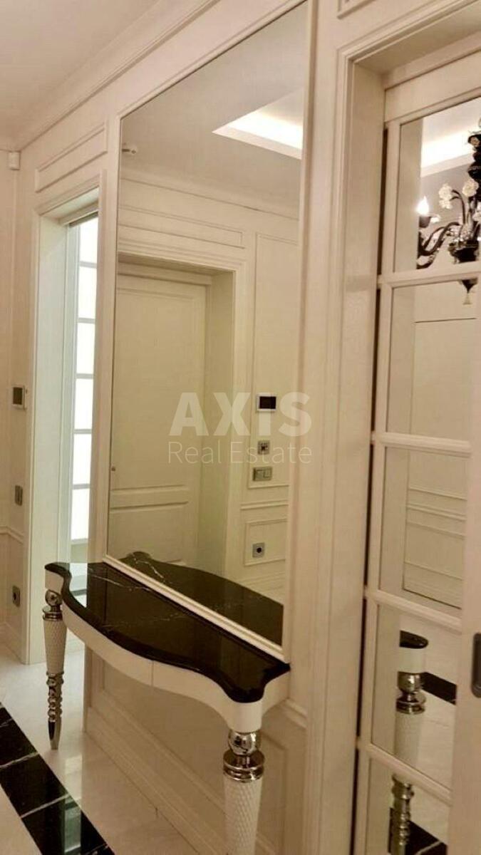 4k apartment vul. Mazepy Ivana 11Б595147
