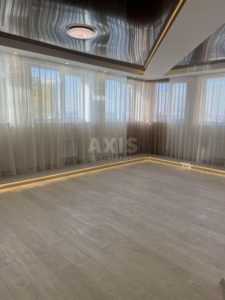 2k apartment vul. Jevgenija Harchenka 47Б595381
