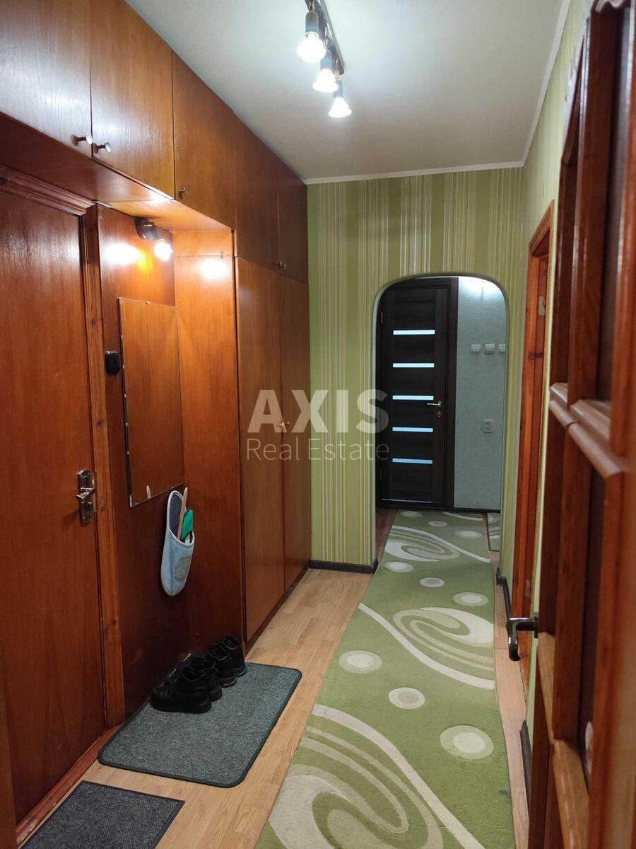 2k apartment vul. Александры Эстер 10/876195015