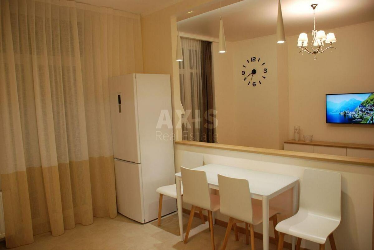 3k apartment vul. Barbjusa Anri 530