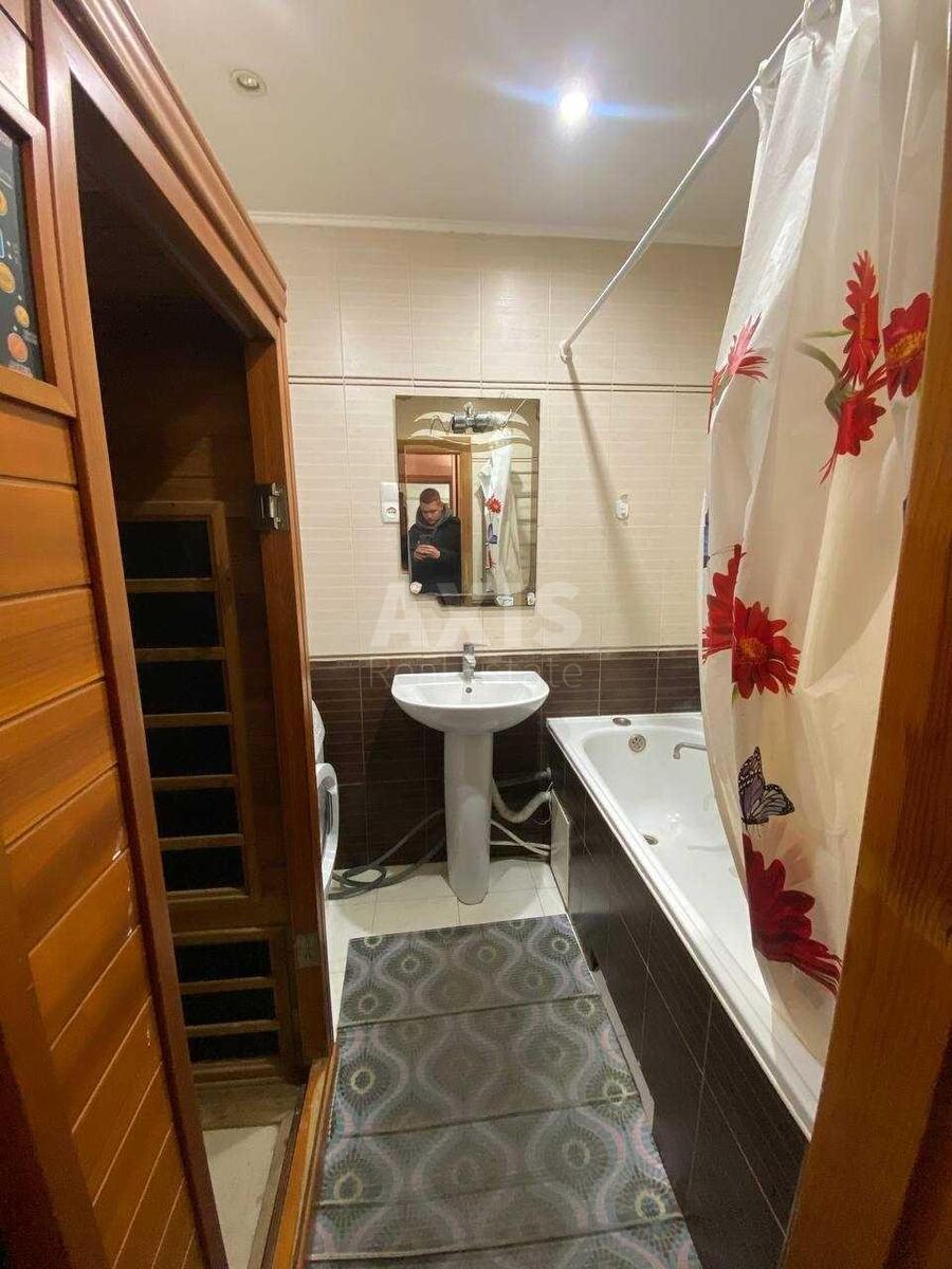 3k apartment vul. Yulia Zdanovska 38А14