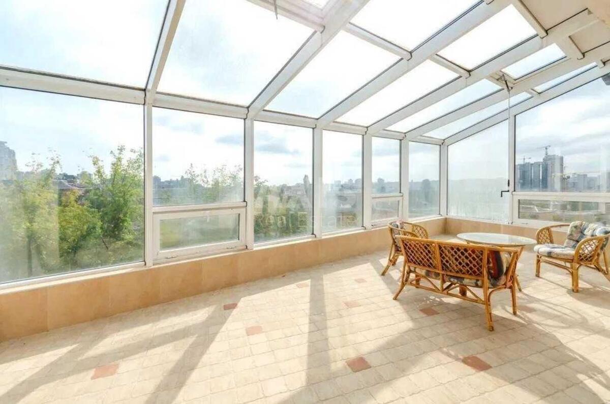 Дoм ул. Чигорина, 416м2, город Киев627070