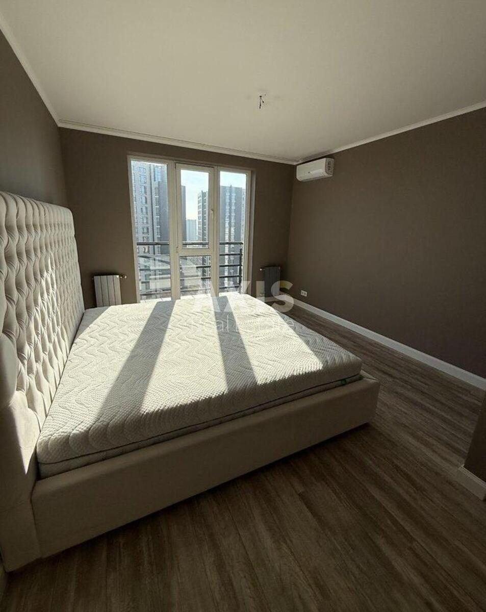 2k apartment vul. Demii'vs'ka 165