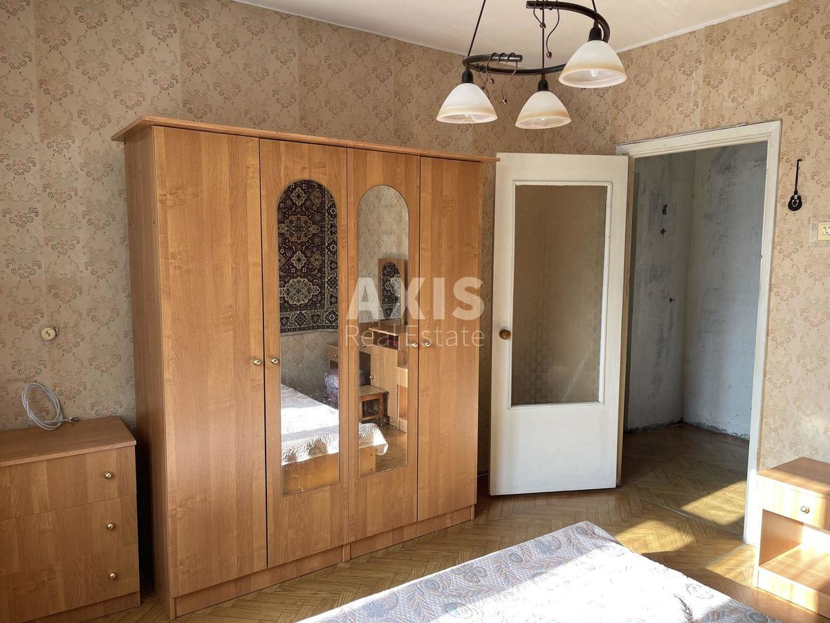 2k apartment vul. Lavruhina Mykoly 15/46428052