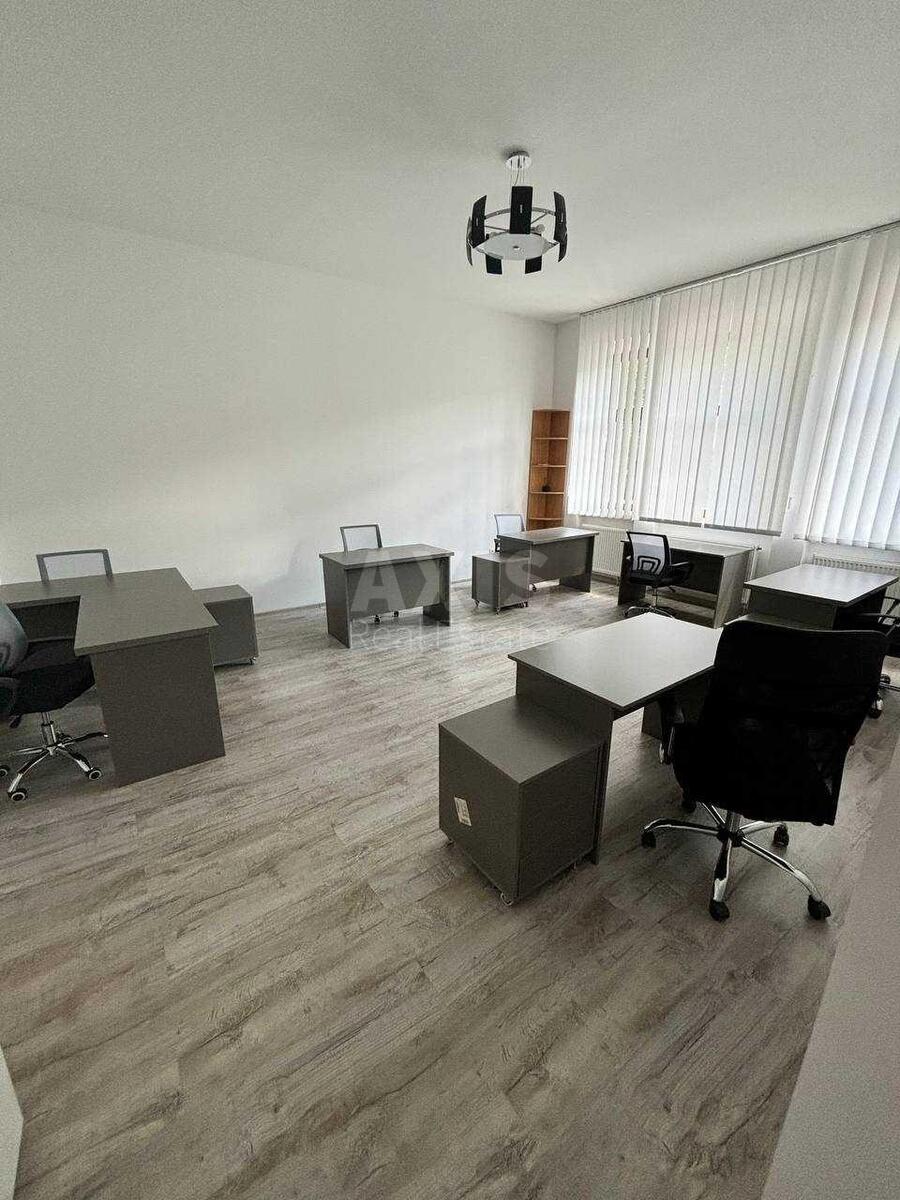 Office vul. Vozdvyzhens'ka 48, 110m2590703