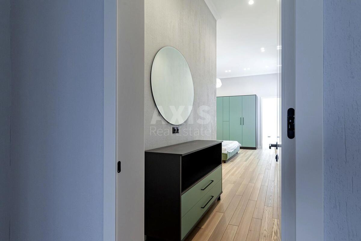 4к квартира ул. Владимирская 816333911