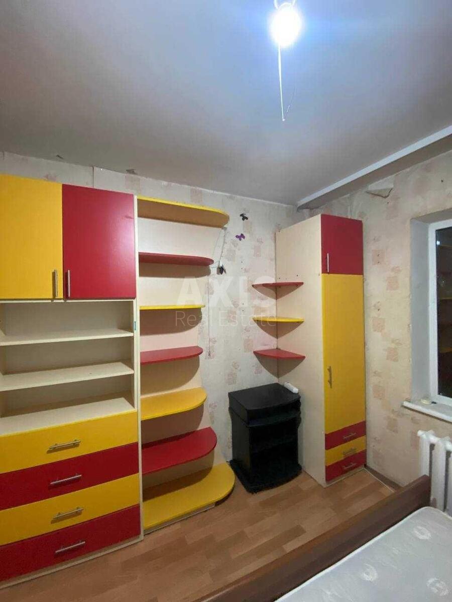 3k apartment vul. Yulia Zdanovska 38А15