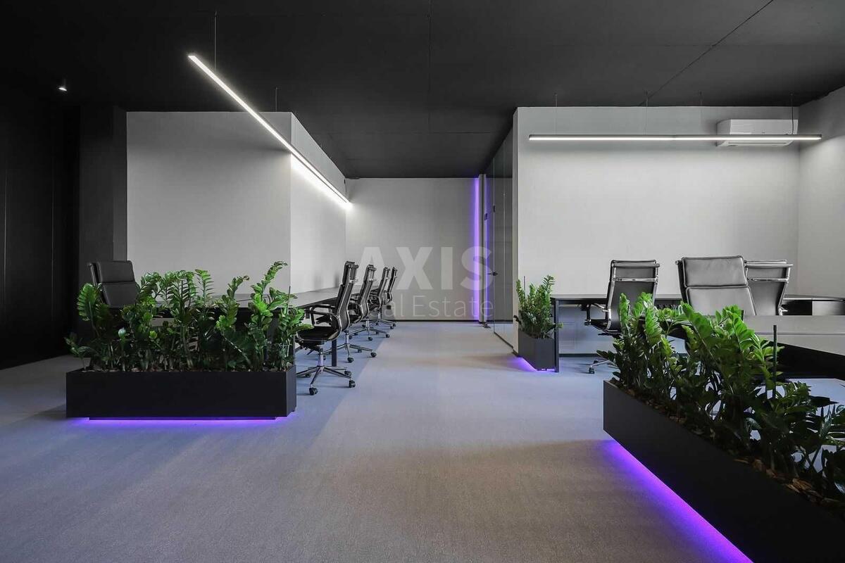 Office vul. Zhyljans'ka 68, 100m2584102