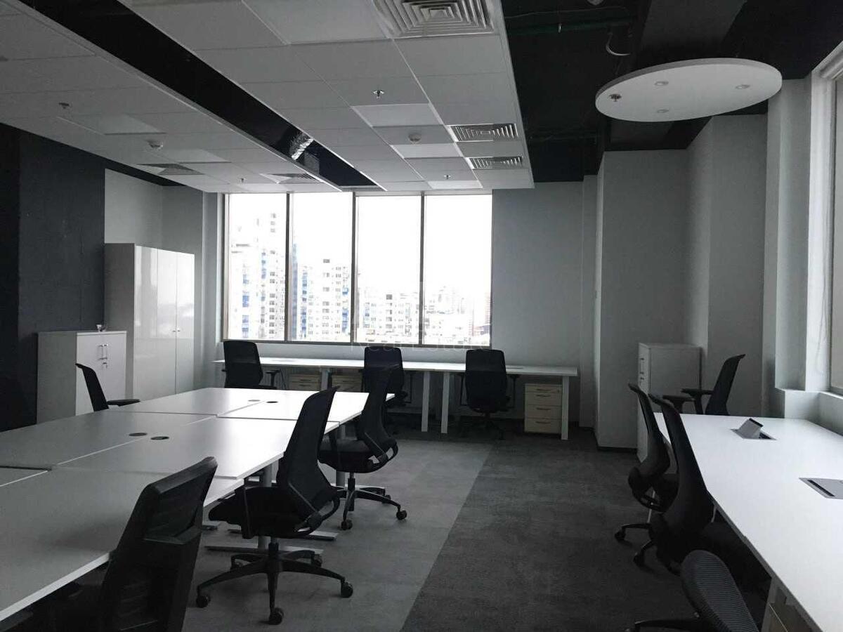 Office vul. Moskovs'ka 32/2, 540m24