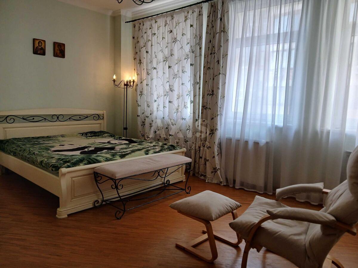 3k apartment vul. Turgenjevs'ka 46/113