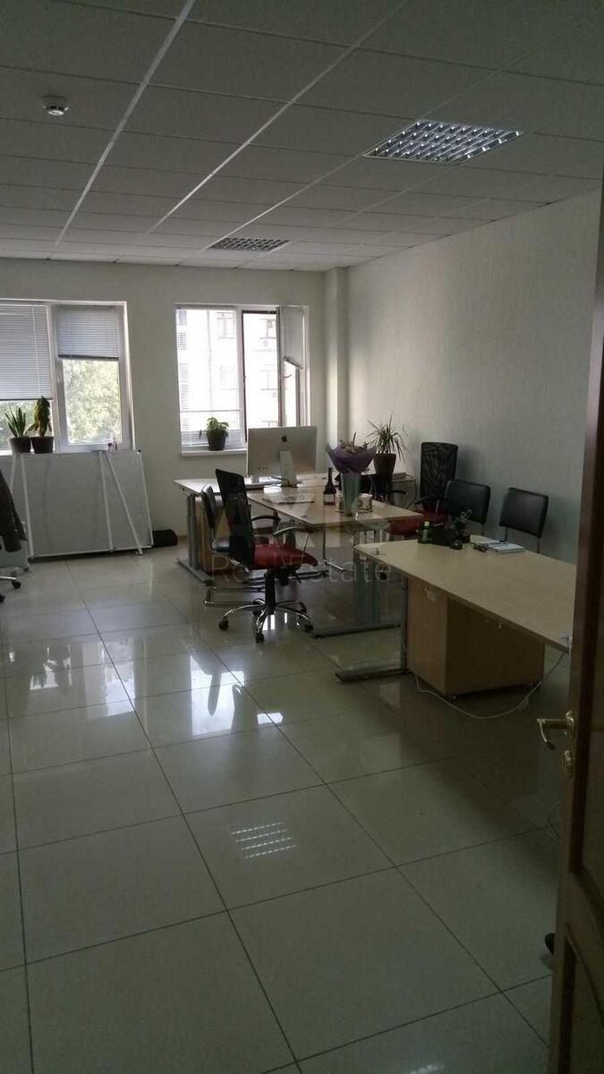 Office vul. Sikors'kogo Igorja Aviakonstruktora 8, 217m2630057