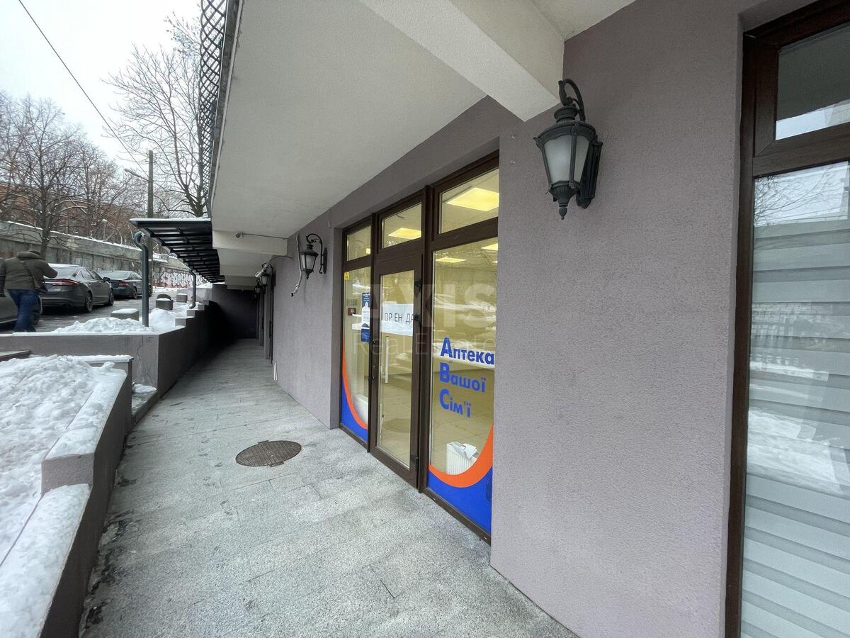 Trade object uzviz Voznesens'kyj 23, 50m24