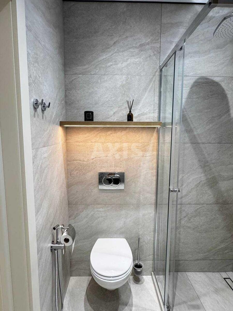 1k apartment pr-t Yevropeyskoho Soyuzu 1630288