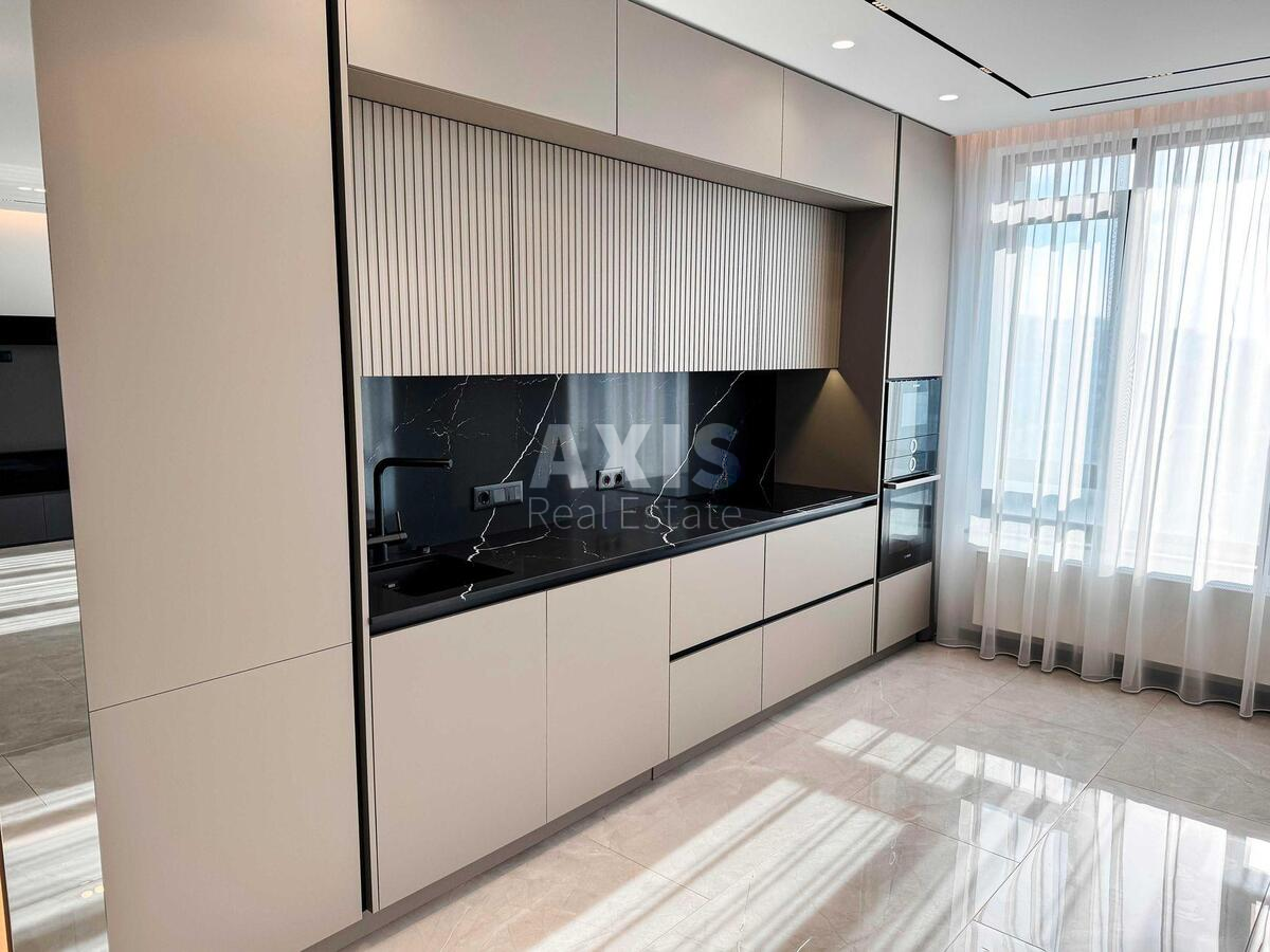 4k apartment vul. Saperne Pole 5А5663214