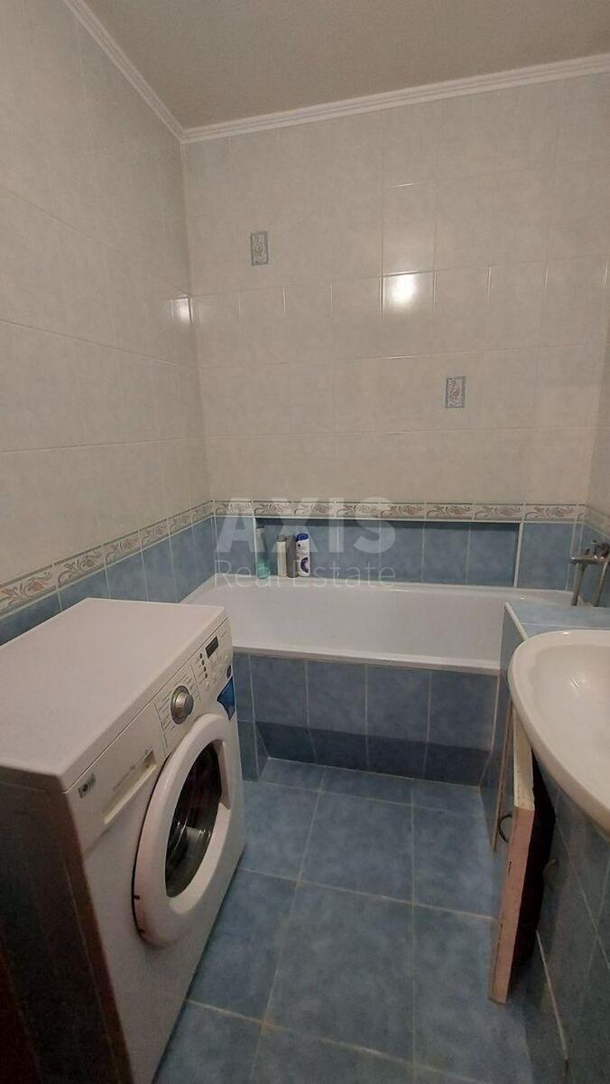 3k apartment vul. Raduns'ka 3А6