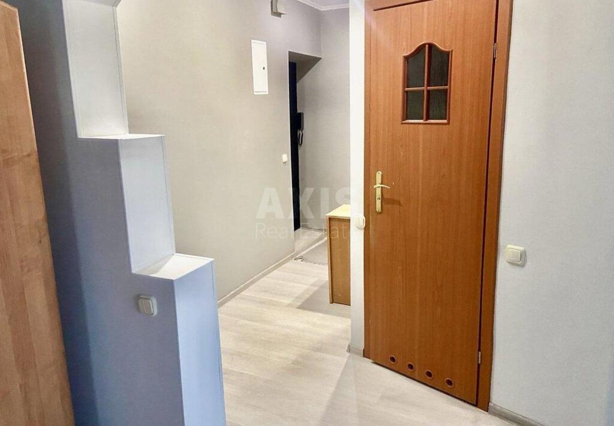 2k apartment vul. Chudnovs'kogo 4А5