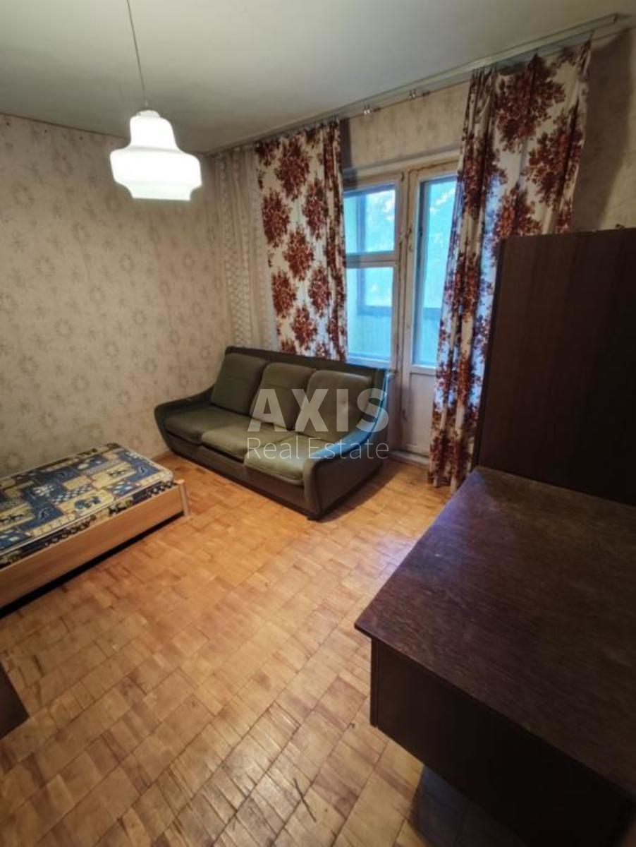 2к квартира ул. Героев Севастополя 23а1