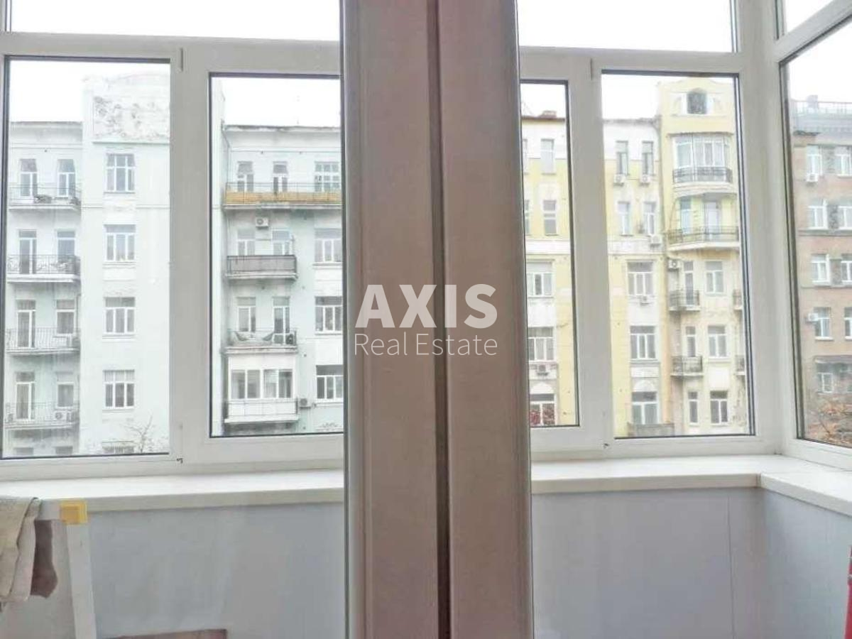 2к квартира ул. Антоновича 255