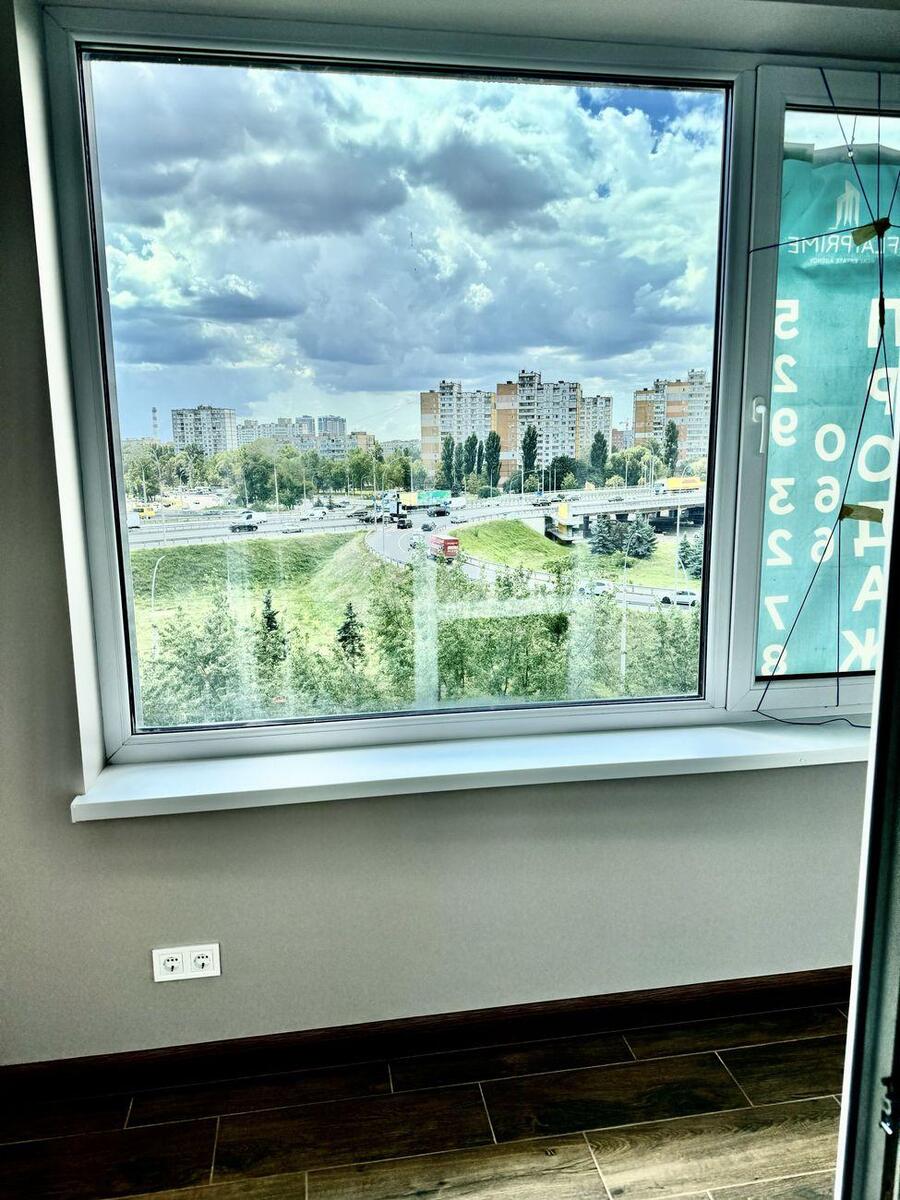 3k apartment vul. Zabolotnogo Akademika 1А3