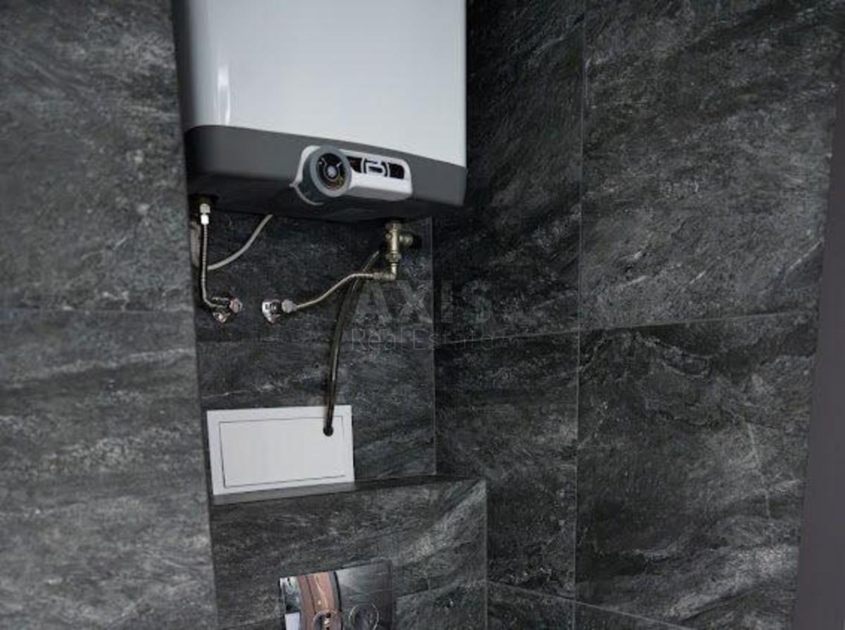 2k apartment vul. Dragomyrova Myhajla 187