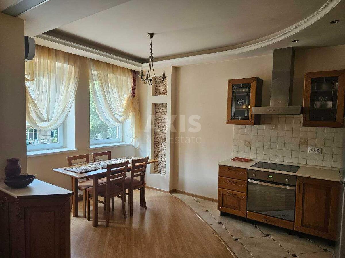 3k apartment vul. Pan'kivs'ka 27/780