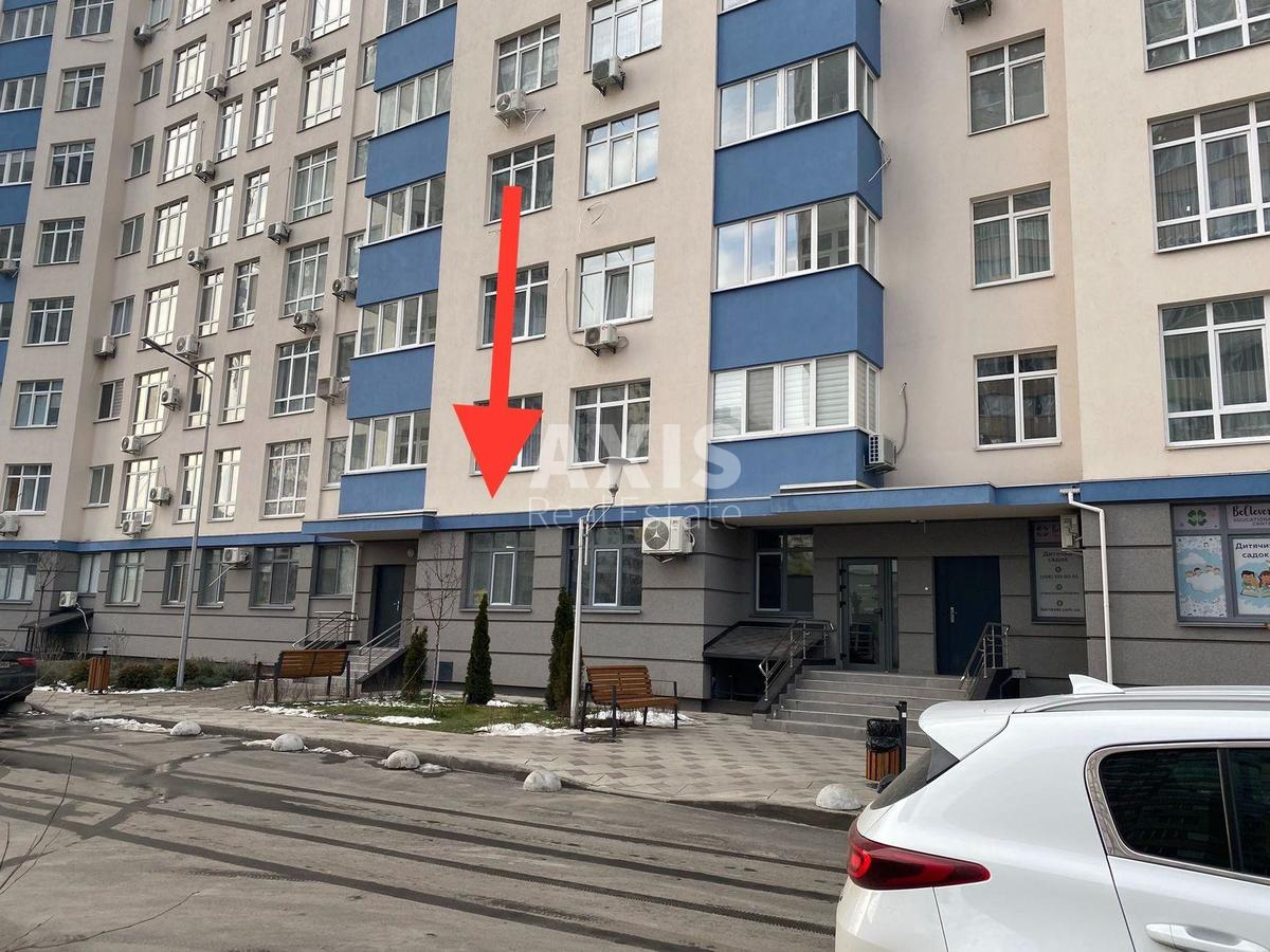 Офіс вул. Княжий Затон 21, 65м2
