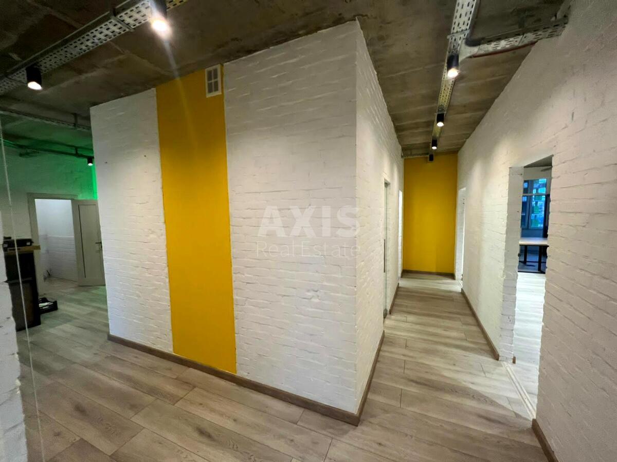 Office vul. Vasylya Tyutyunnyka 37/1, 150m2613110