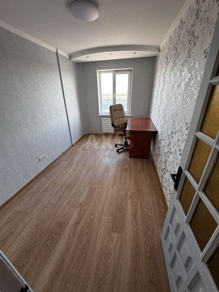 2k apartment vul. Pryrichna 27569624