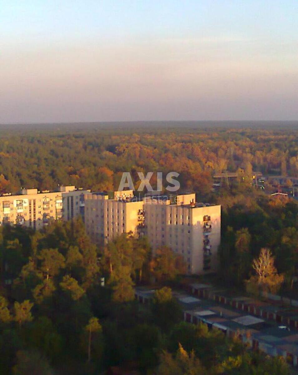 2k apartment vul. Alma-Atyns'ka 109В4