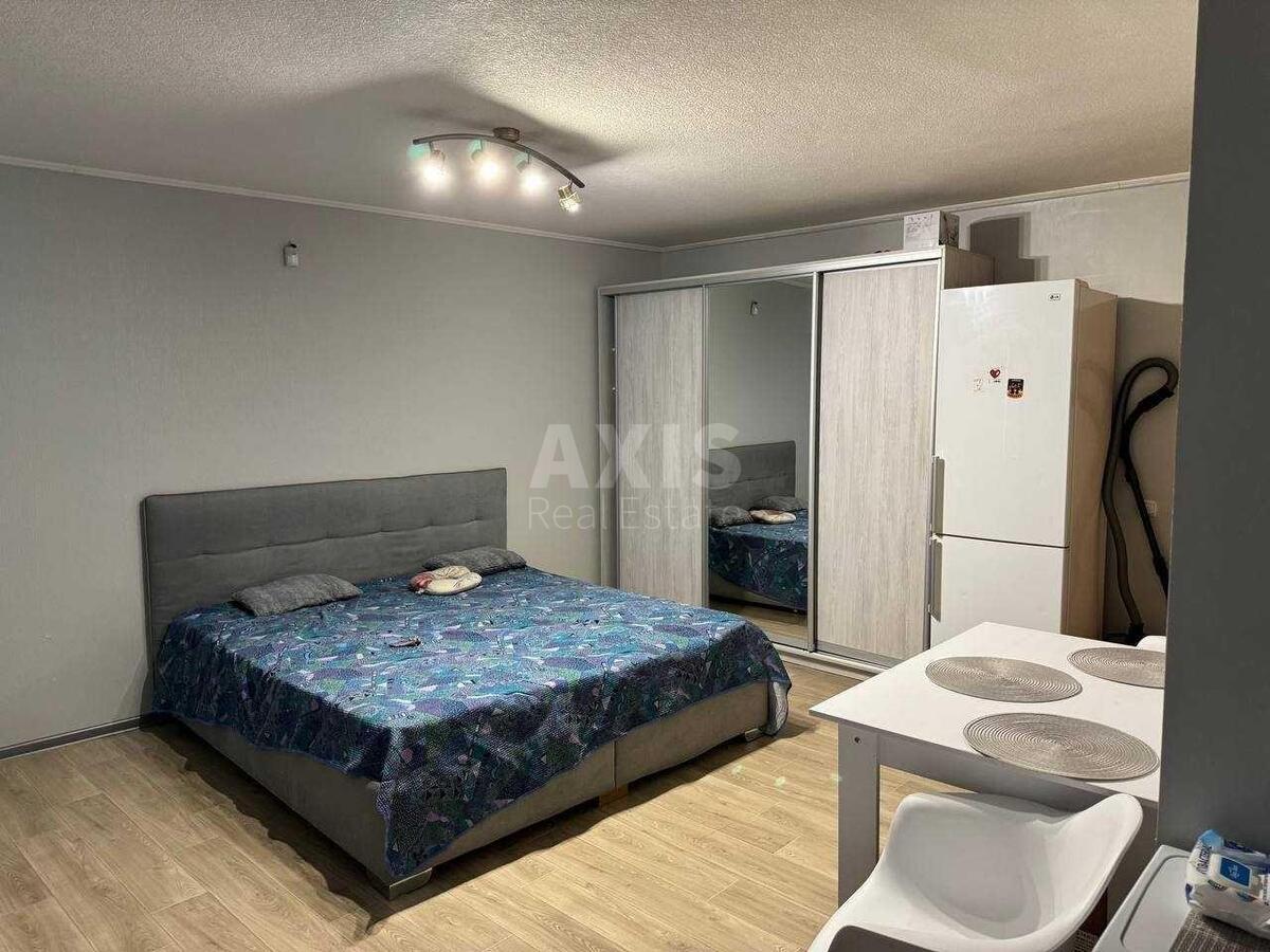1к квартира пр-т Отрадный 10564480