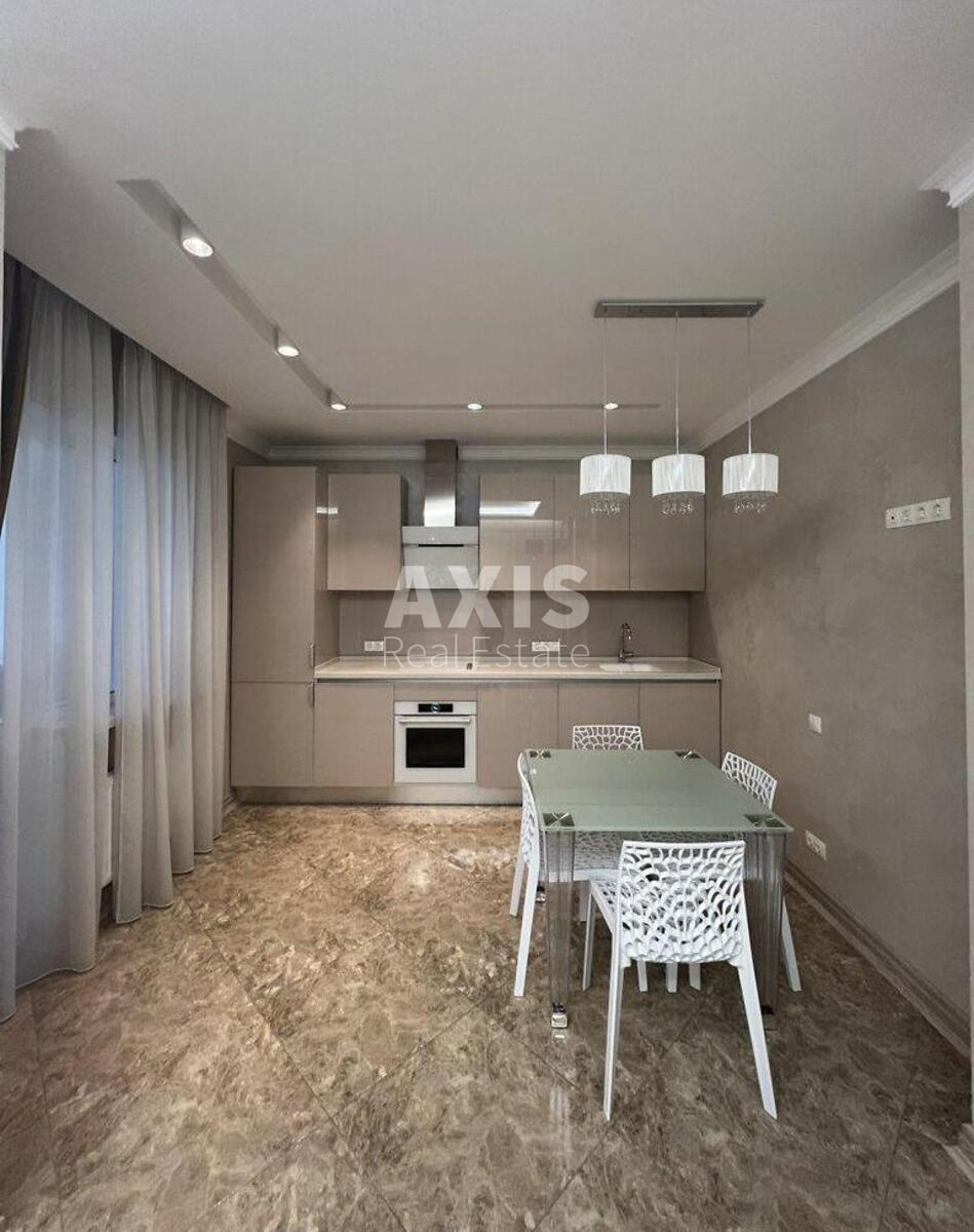 1k apartment vul. Zlatoustivs'ka 16598000