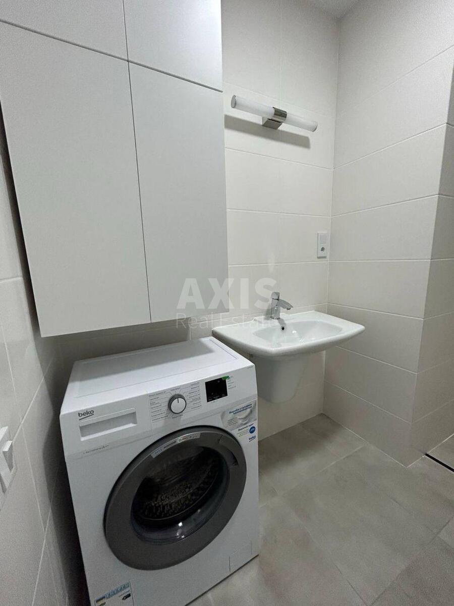 1k apartment nab. Dniprovs'ka 15Ж567117