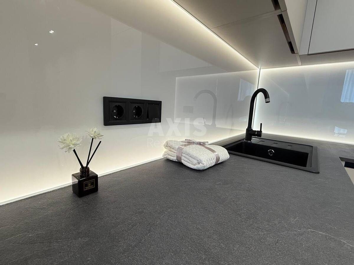 3k apartment vul. Rodyny Kristeriv 20567560