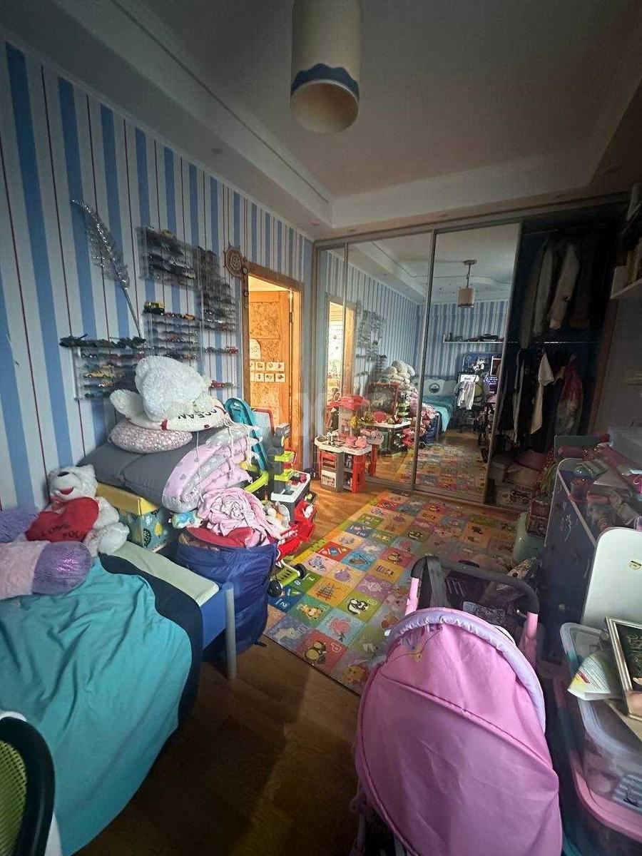 2k apartment vul. Vyflejems'ka 63