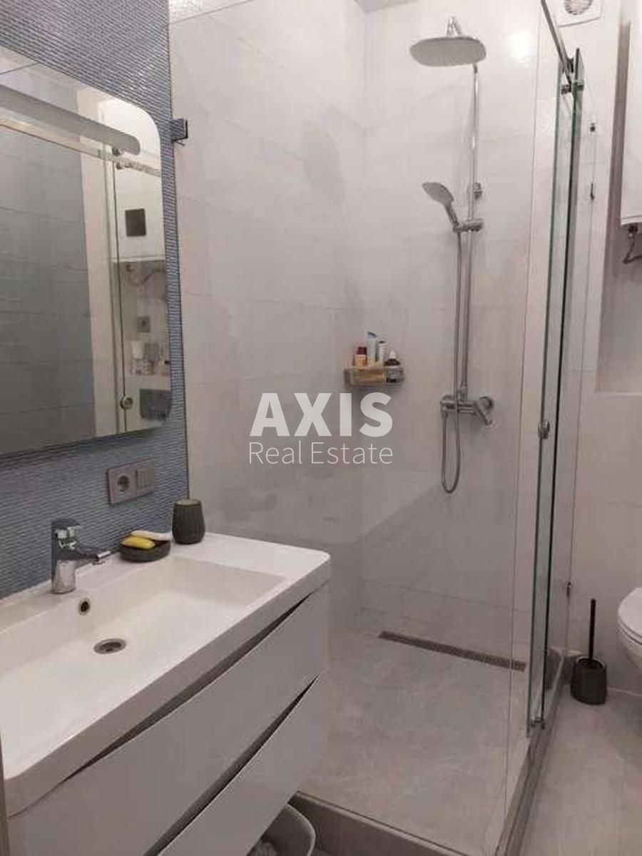 1k apartment vul. Metrologichna 1093