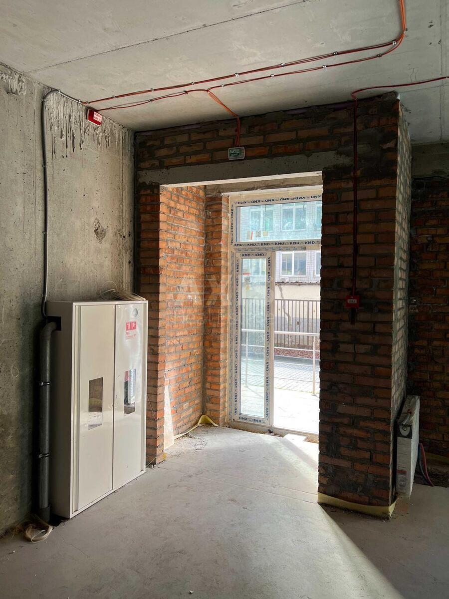 Office vul. Zlatoustivs'ka 25, 80m24