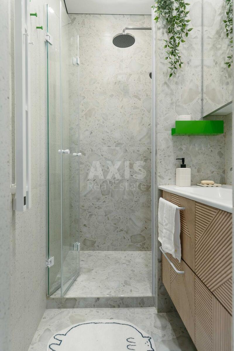 2k apartment vul. Saljutna 25812910