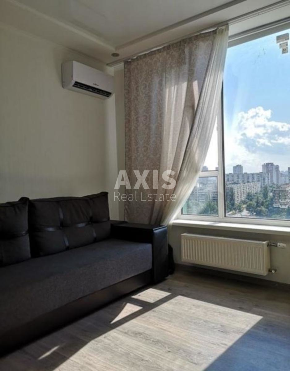 1k apartment pr-t Sobornosti 174