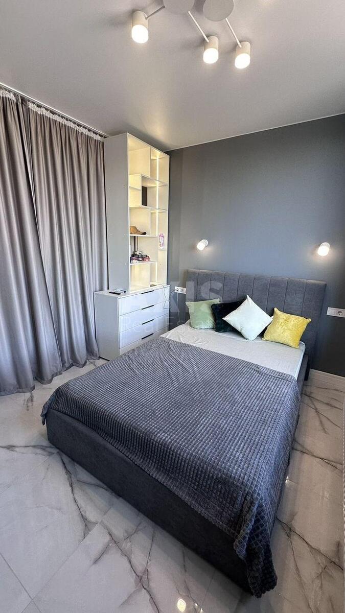 1k apartment nab. Dniprovs'ka 145730111