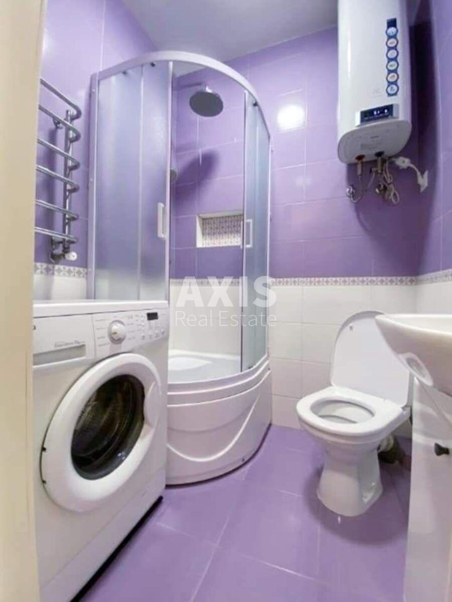 1k apartment vul. Zhabajeva Zhambyla 227