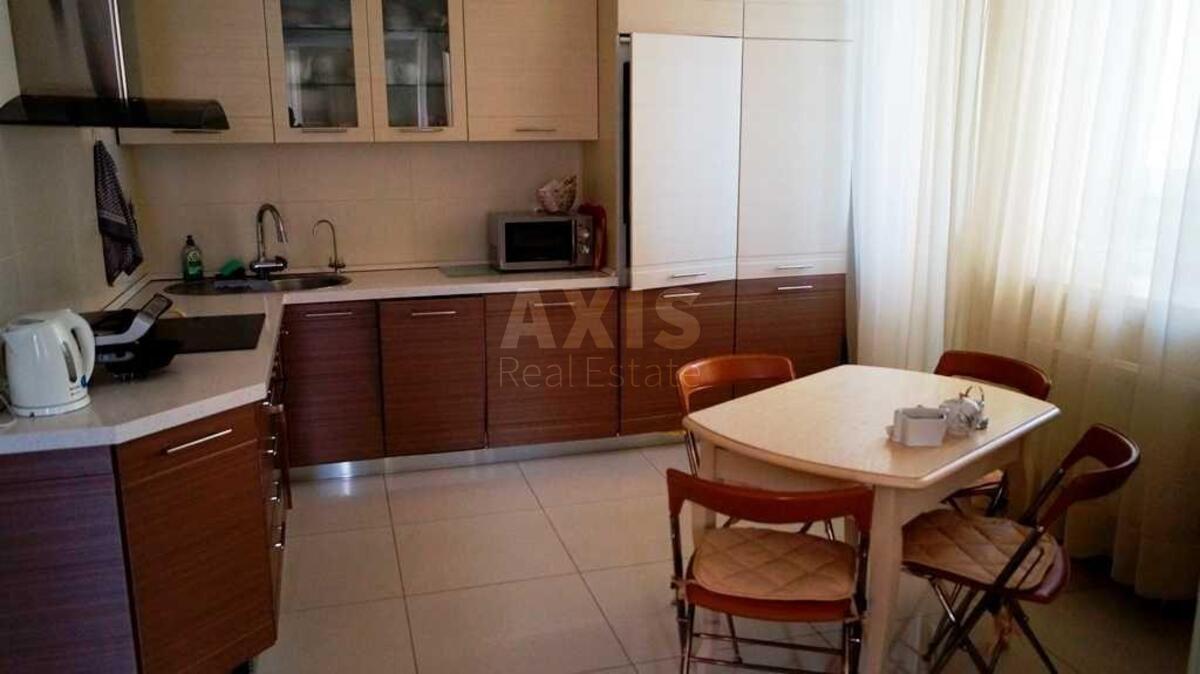 1k apartment vul. Golosii'vs'ka 13576257