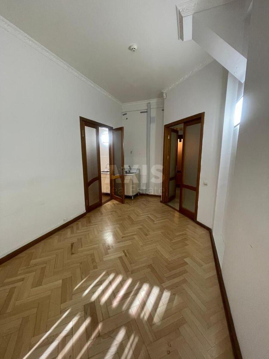 Объект торговли ул. Дарвина 1, 165м20