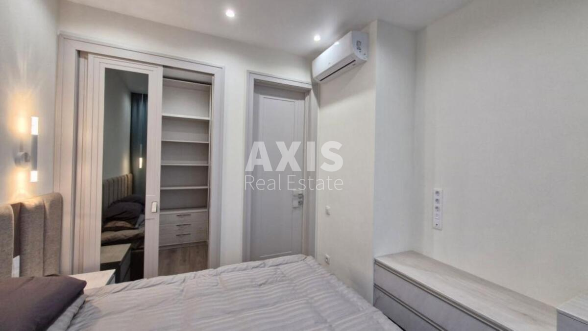 1k apartment vul. Bul'varno-Kudrjavs'ka 172